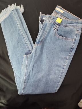 Classic High-Rise Light Blue Women’s Jeans